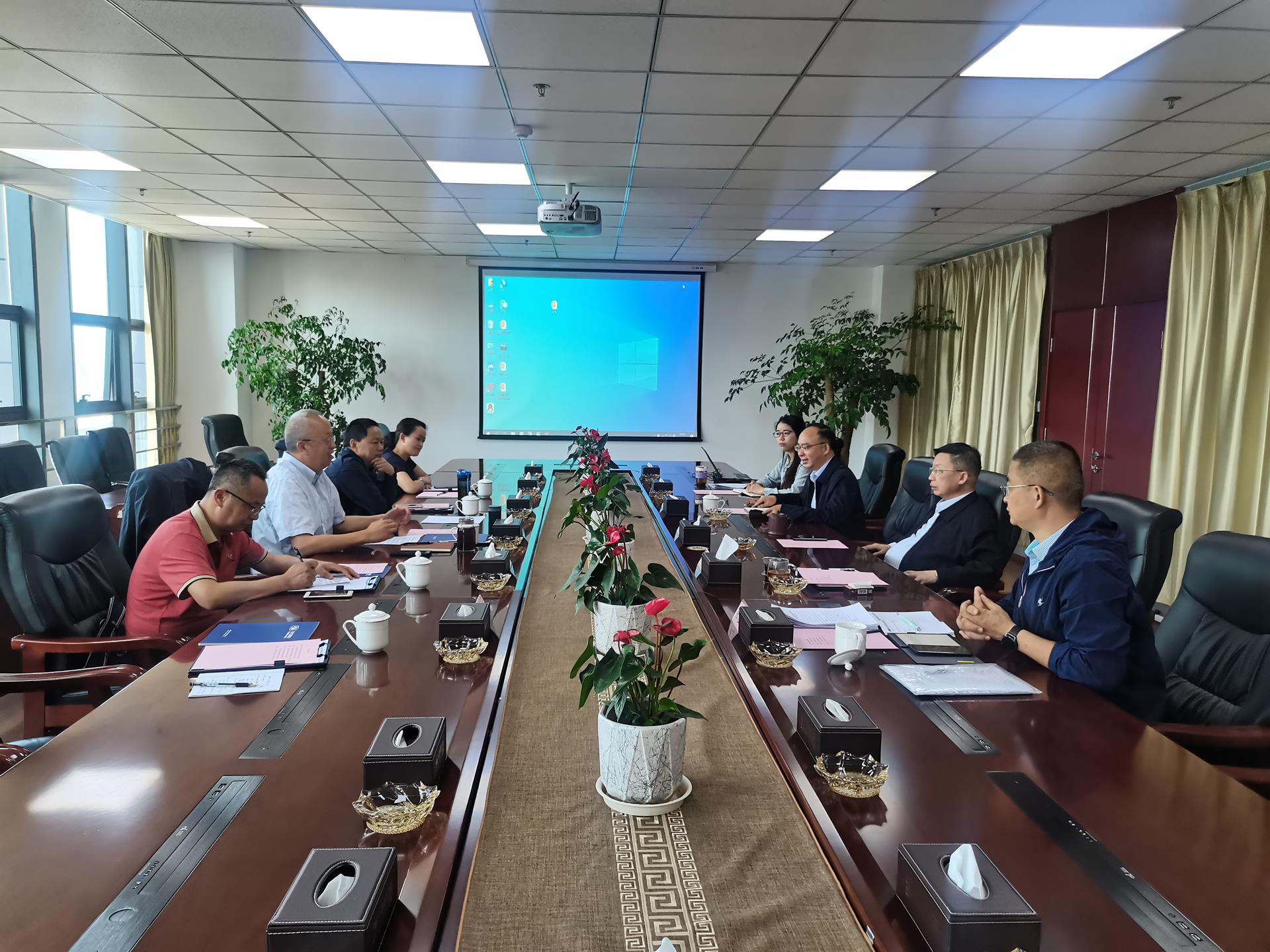 cbf167e4473143cfb055e20bf8eca70c.jpg cbf167e4473143cfb055e20bf8eca70c.jpg